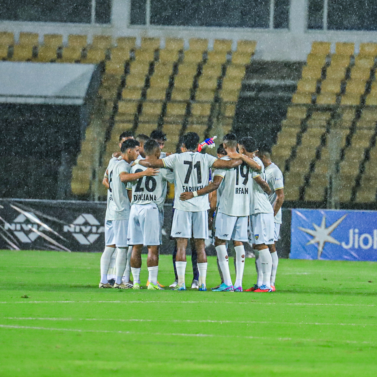 Chennaiyin FC go down with a fight against Mohun Bagan